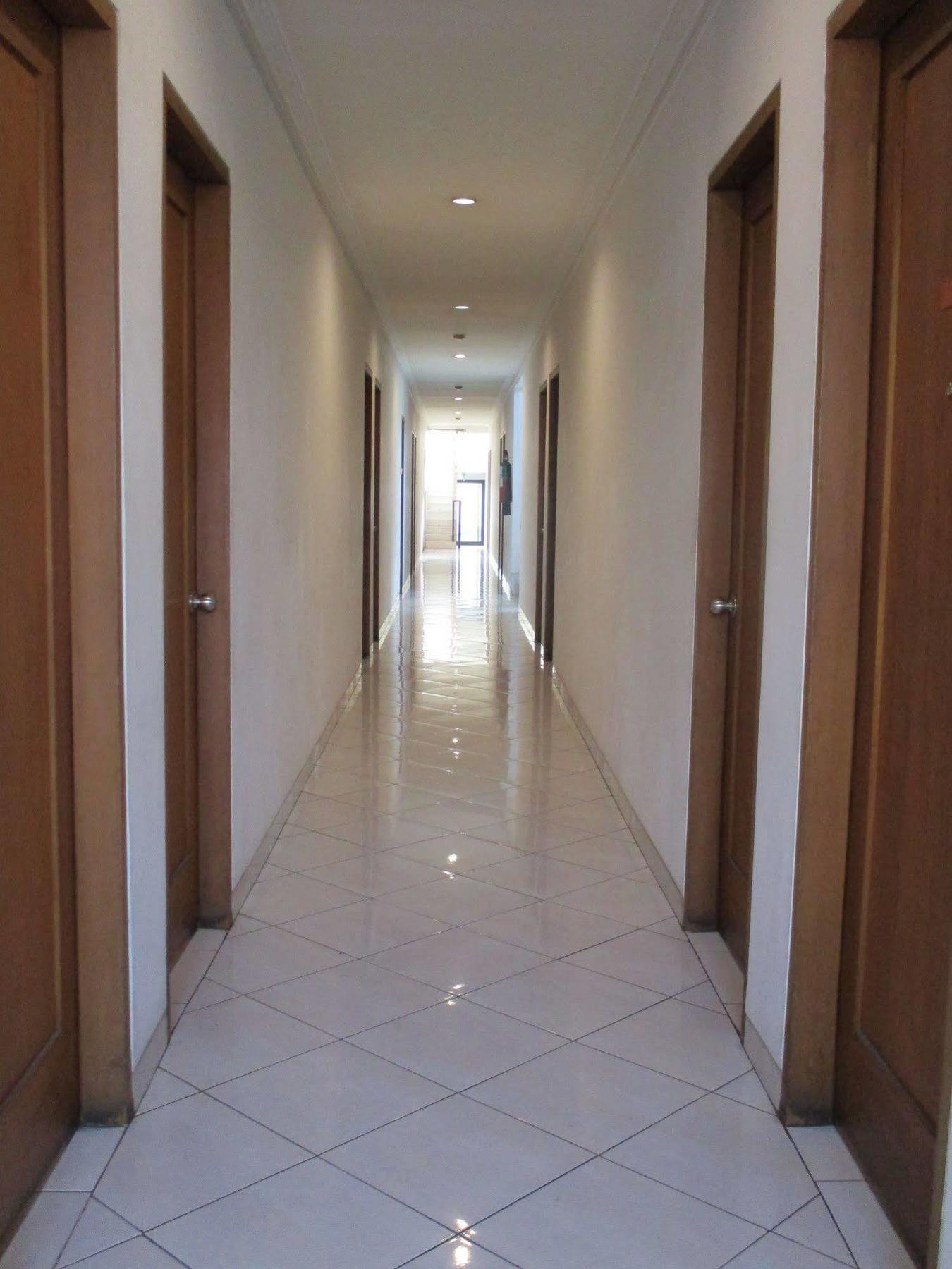 Hotel Caravan Tanah Abang Jakarta Exterior photo