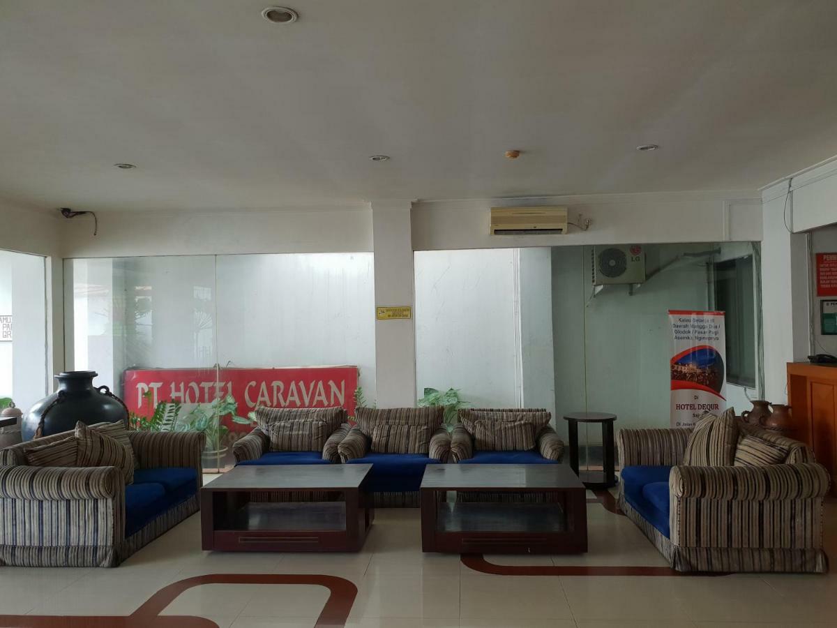 Hotel Caravan Tanah Abang Jakarta Exterior photo